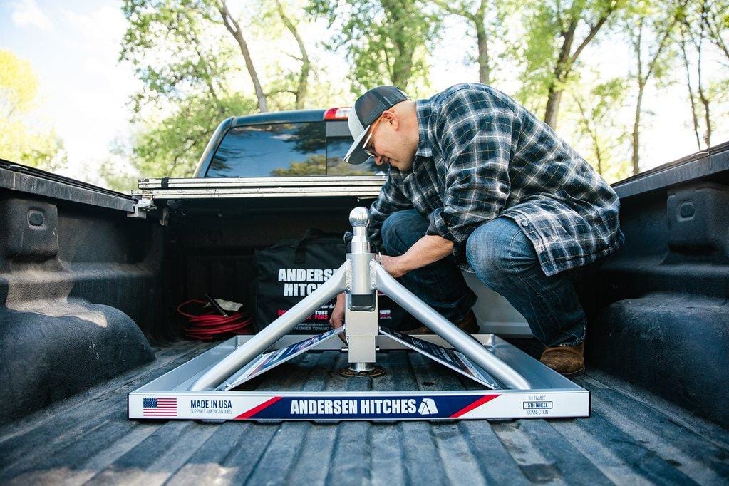 Lowered Ultimate 5th Wheel Connection – Flatbed Mount