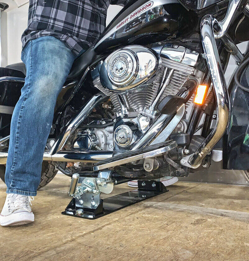 B&W Biker Bar Motorcycle Tie-Down System