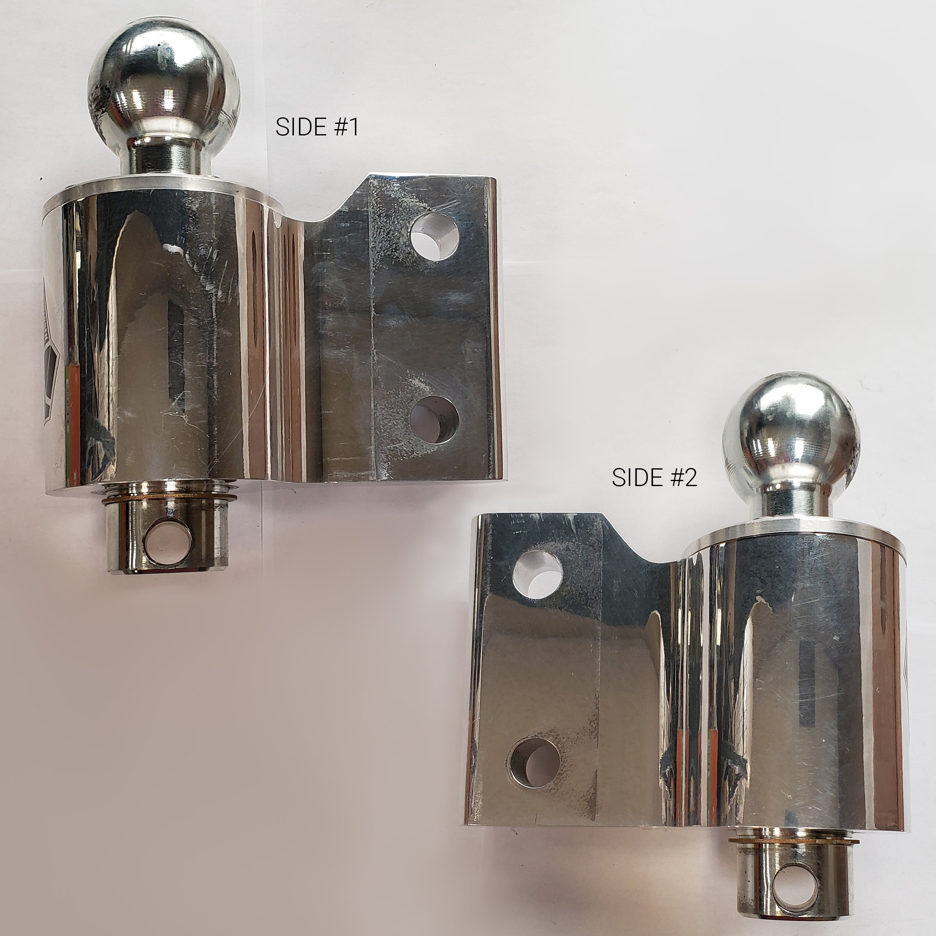 Chute/élévation de 10,2 cm, boule de 6,3 cm, supports de 7,6 cm, 10,2 cm, 12,7 cm et 15,2 cm – Attelage de répartition du poids sans balancement. 